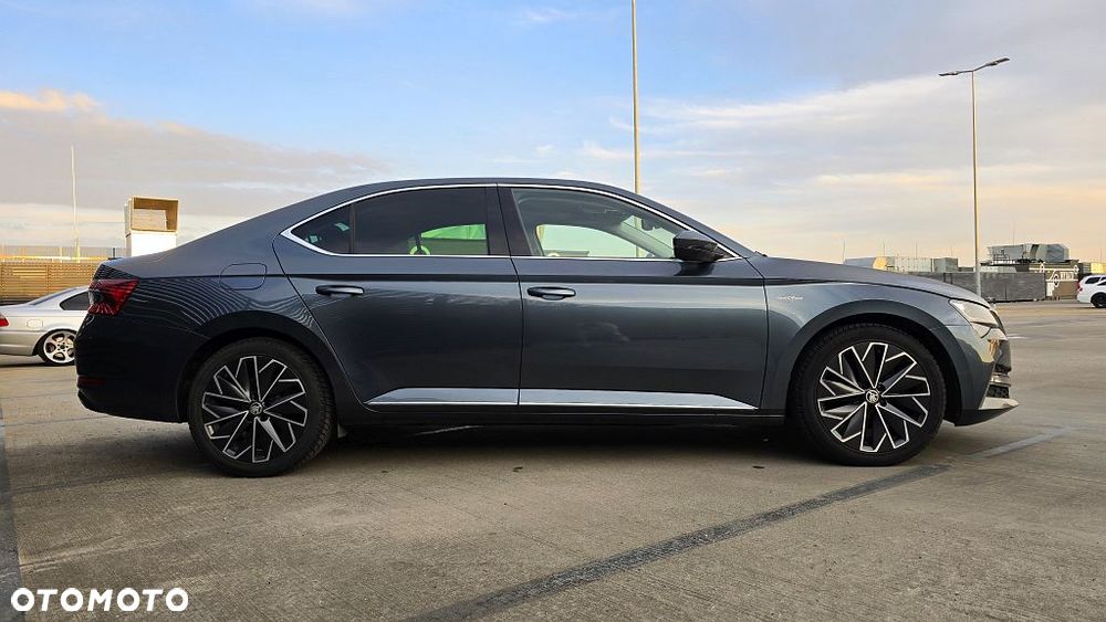 Skoda Superb 2.0 TDI SCR L&K DSG - 12