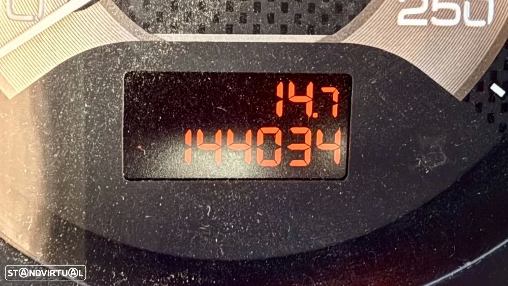 Peugeot RCZ 1.6 200 THP GT-Line - 30