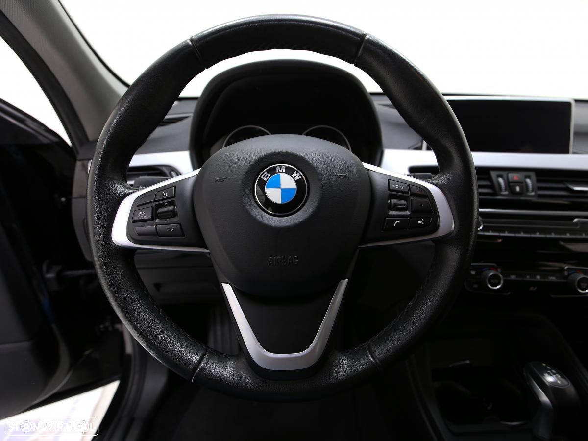 BMW X1 25 e xDrive Corporate Edition - 17