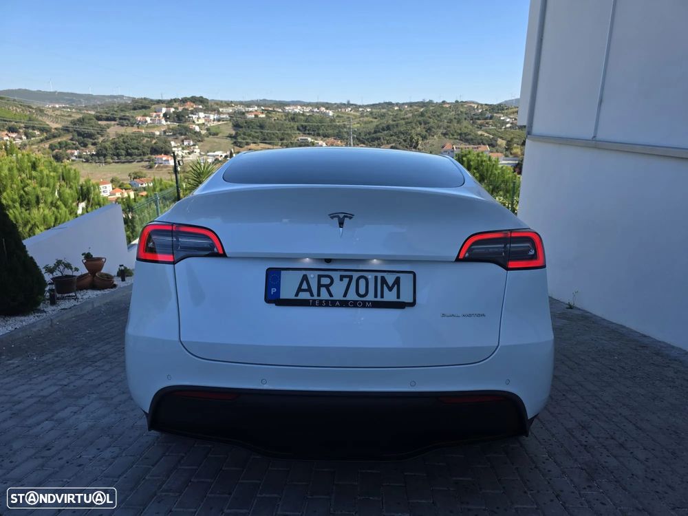 Tesla Model Y Long Range Tração Integral - 31