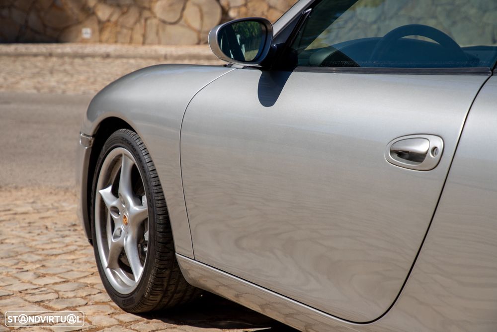 Porsche 911 (996) - 7