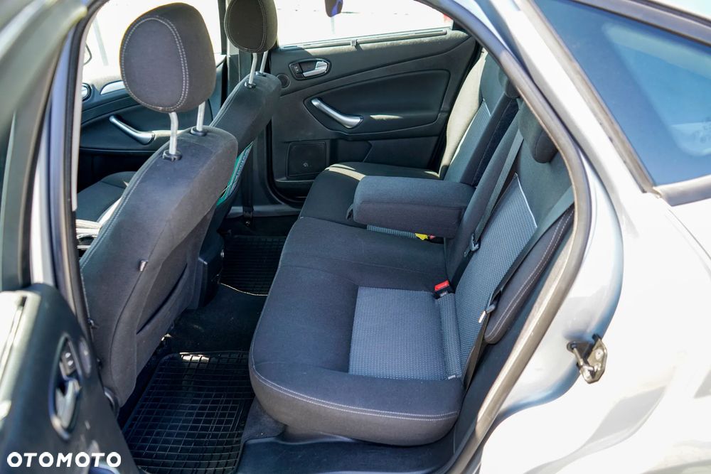 Ford Mondeo 2.0 TDCi Trend - 20