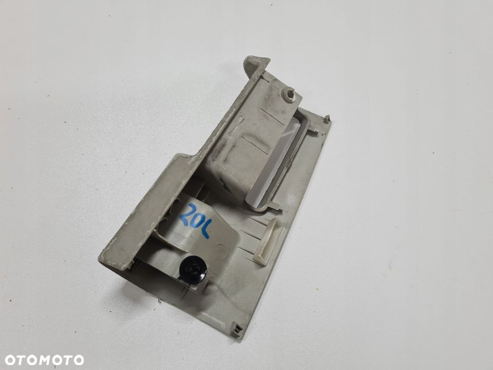 VW T5 T6 nakładka obudowa klamki drzwi przesuwnych LEWA 7E5867619C - 2