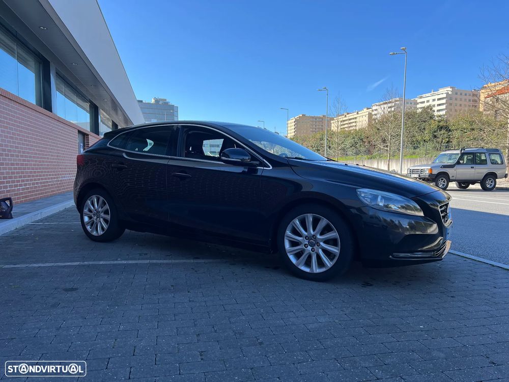 Volvo V40 D2 Momentum - 15
