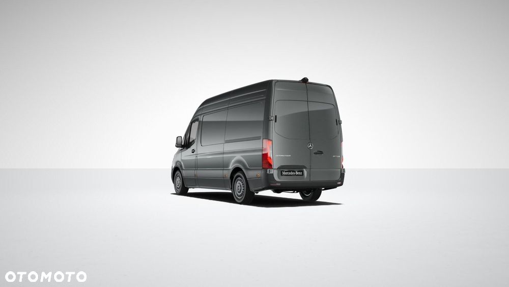 Mercedes-Benz Sprinter - 2