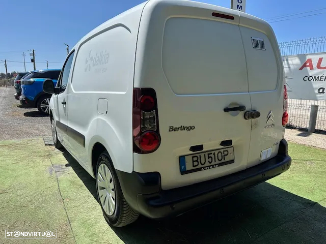 Citroën BERLINGO CX.AUTOMÁTICA 3 LUG. - 4