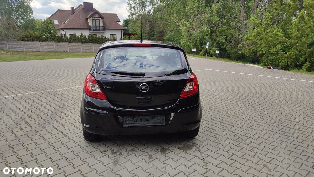 Opel Corsa 1.2 16V - 7
