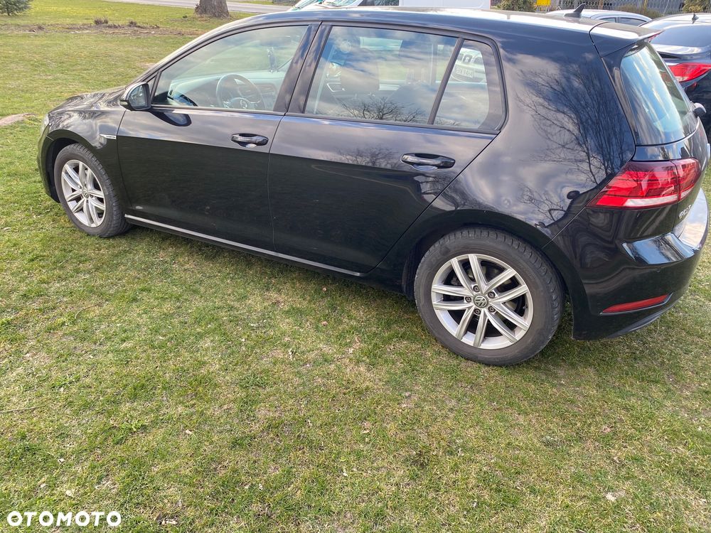 Volkswagen Golf 1.5 TSI BMT Comfortline - 10