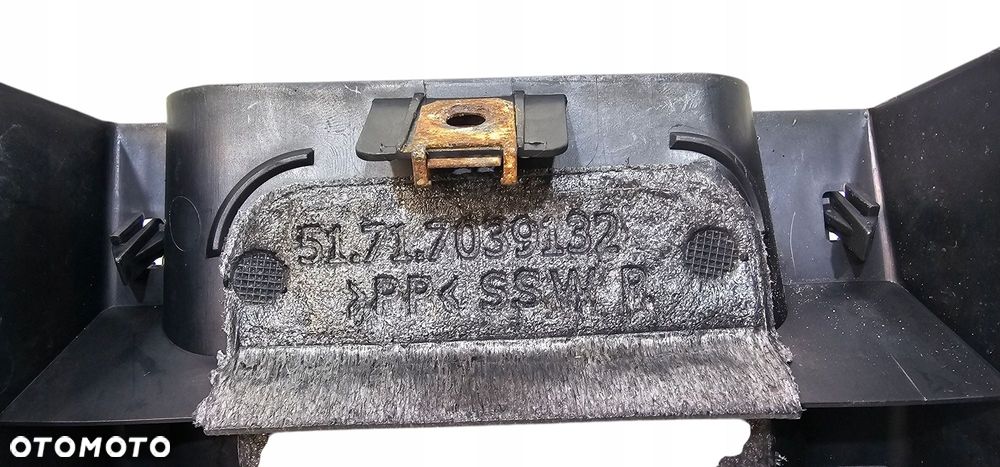 Bmw E60 E61 E63 Tunel Kanał Tarczy Hamulcowej Prawy 7203964 7033756 7039132 - 10