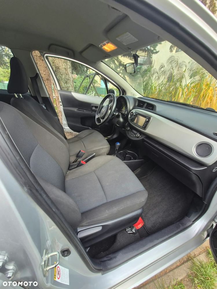 Toyota Yaris - 4