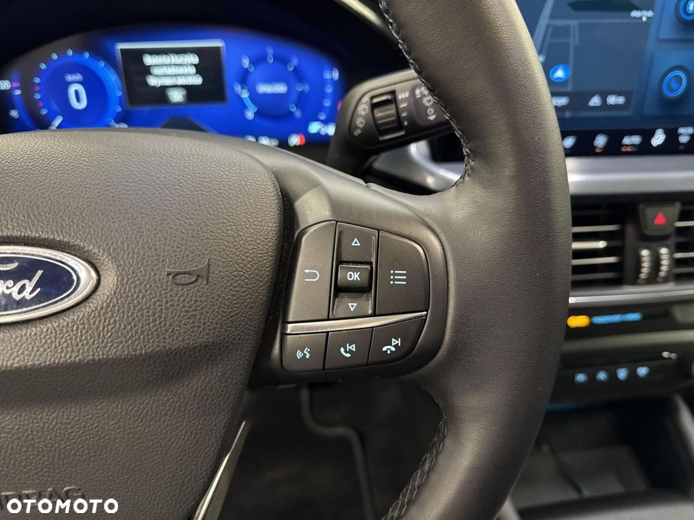 Ford Focus - 26