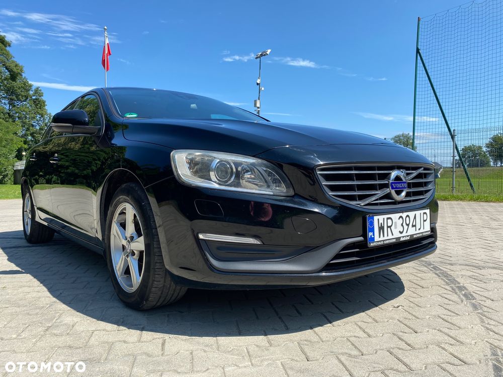Volvo V60 D2 Edition - 12