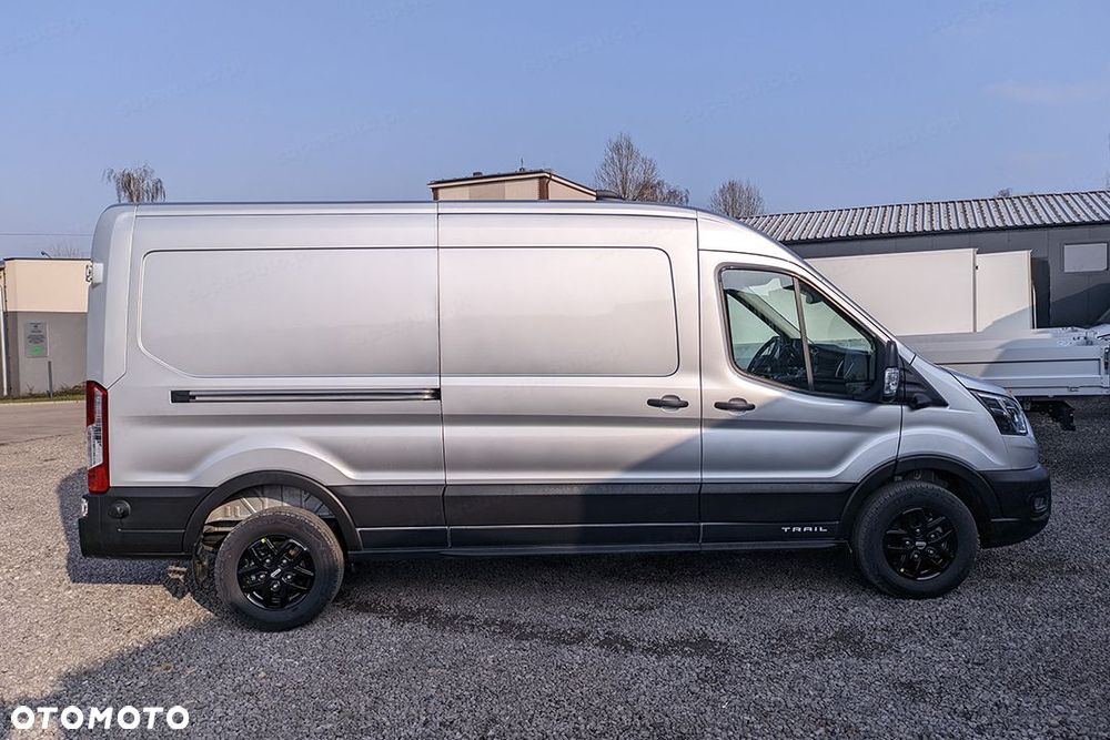 Ford Transit 350 L3H2 Trend Trail 2.0 130KM - 14