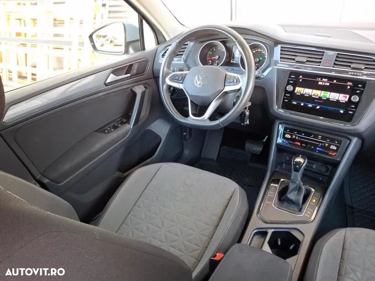 Volkswagen Tiguan 1.5 TSI ACT DSG Comfortline - 18