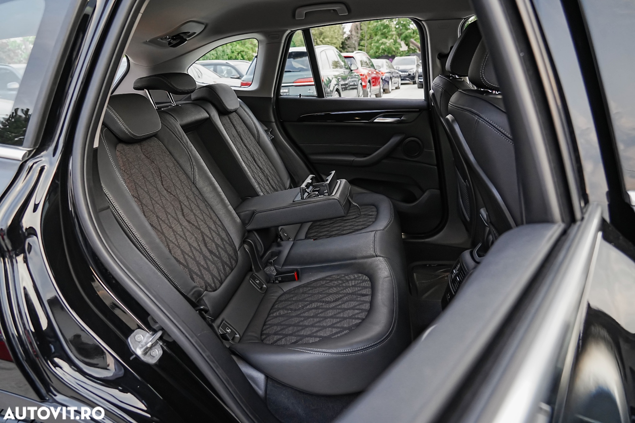 BMW X1 xDrive25e xLine - 18