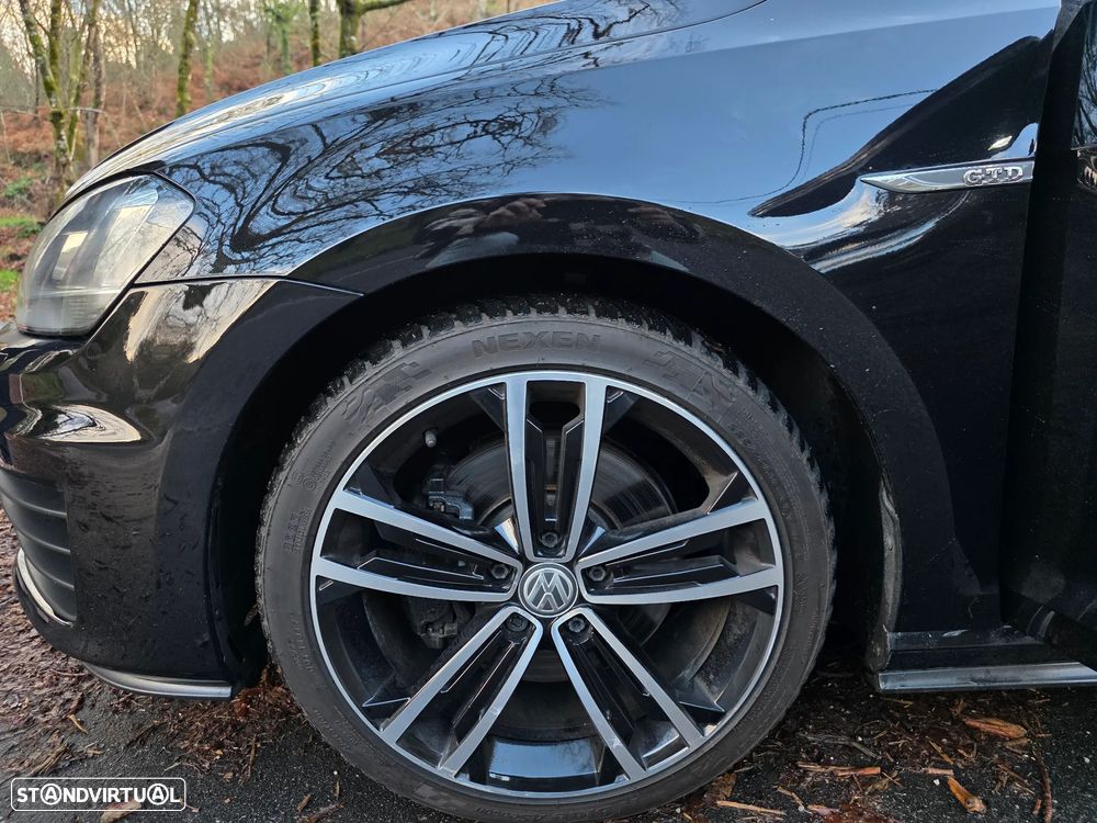 VW Golf GTD (BlueMotion ) - 18