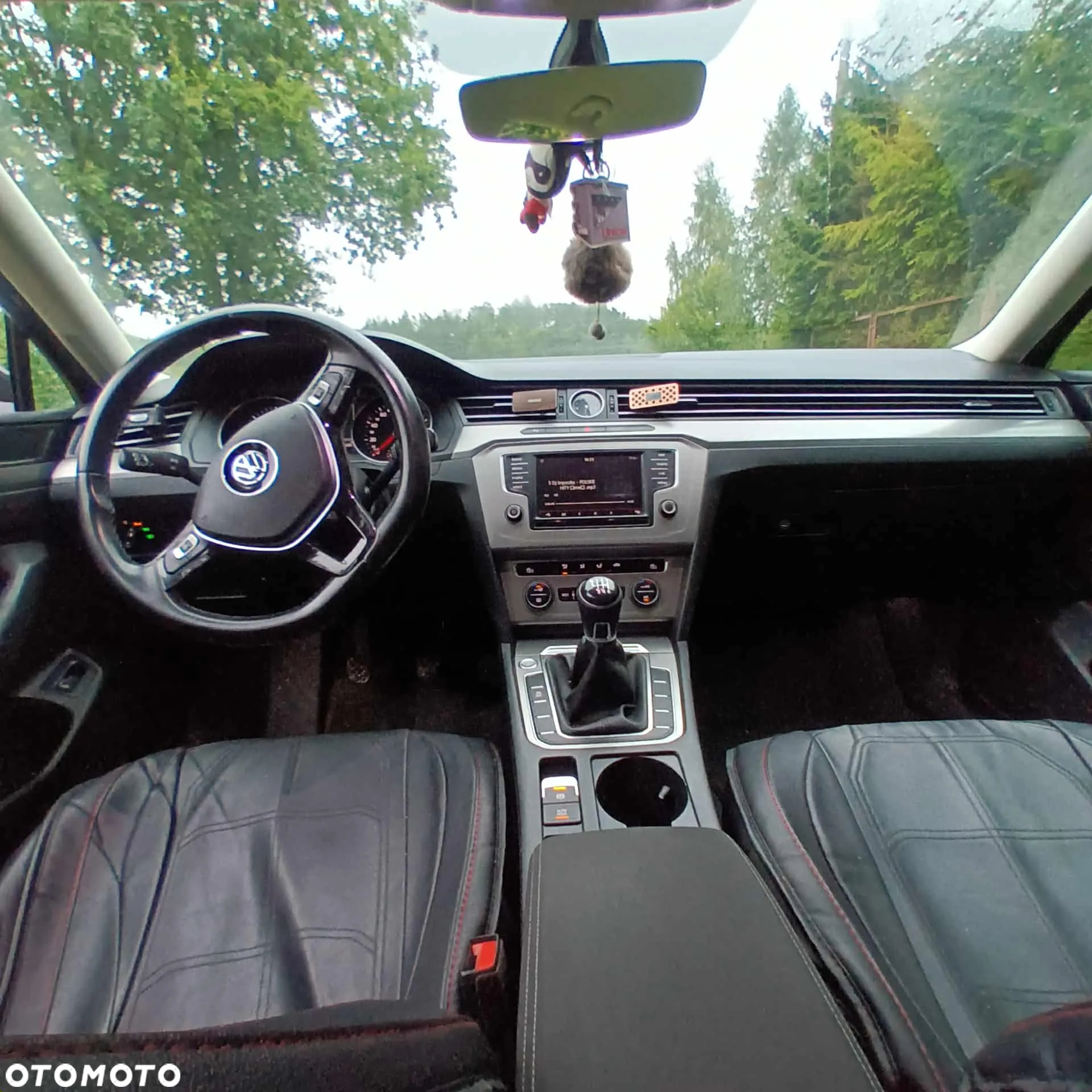 Volkswagen Passat - 6