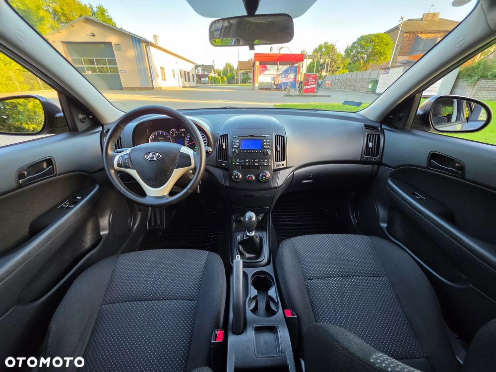 Hyundai i30 i30cw 1.4 Edition Plus - 8
