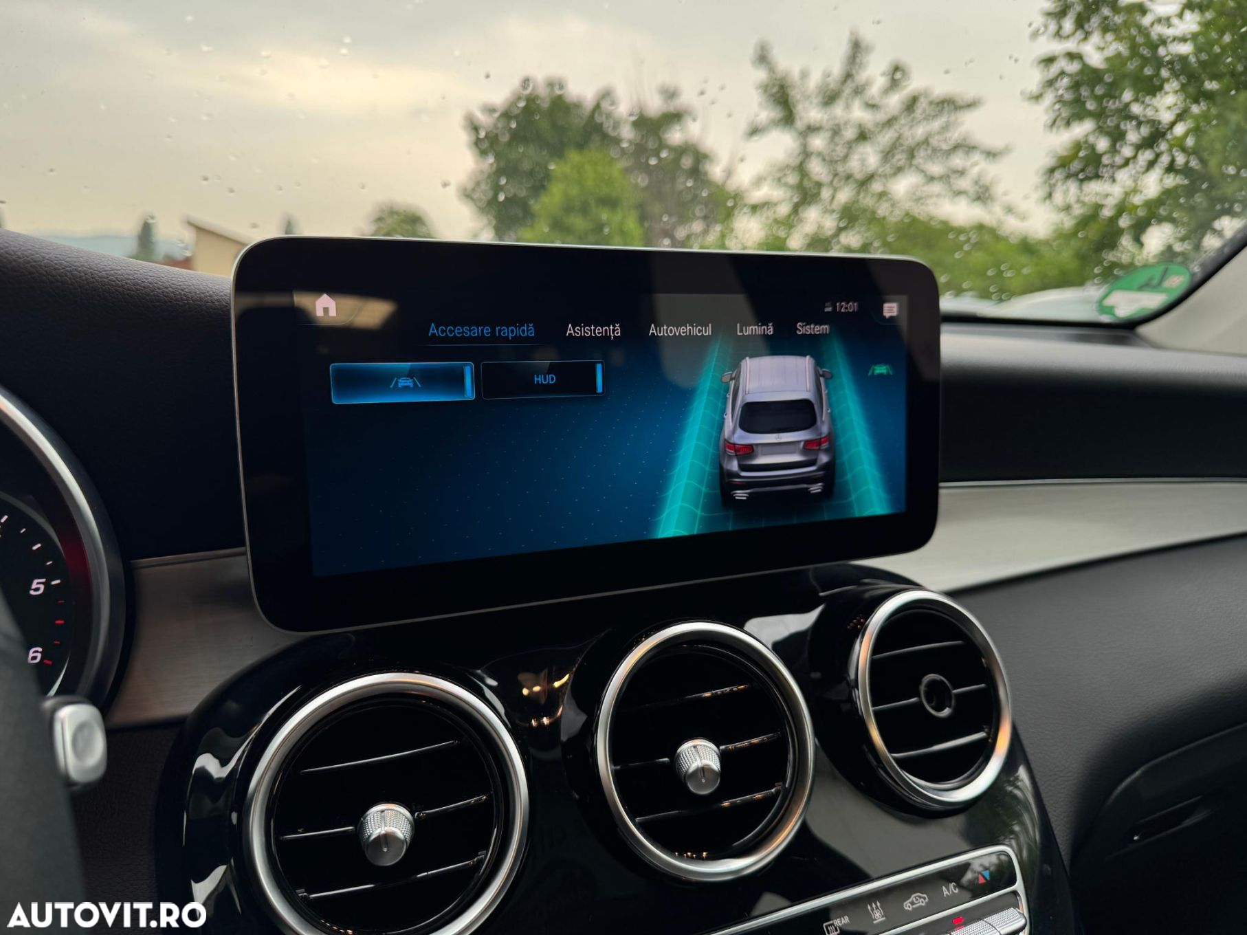Mercedes-Benz GLC - 20