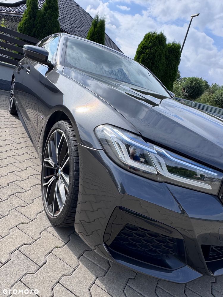 BMW Seria 5 530d xDrive mHEV M Sport sport - 7
