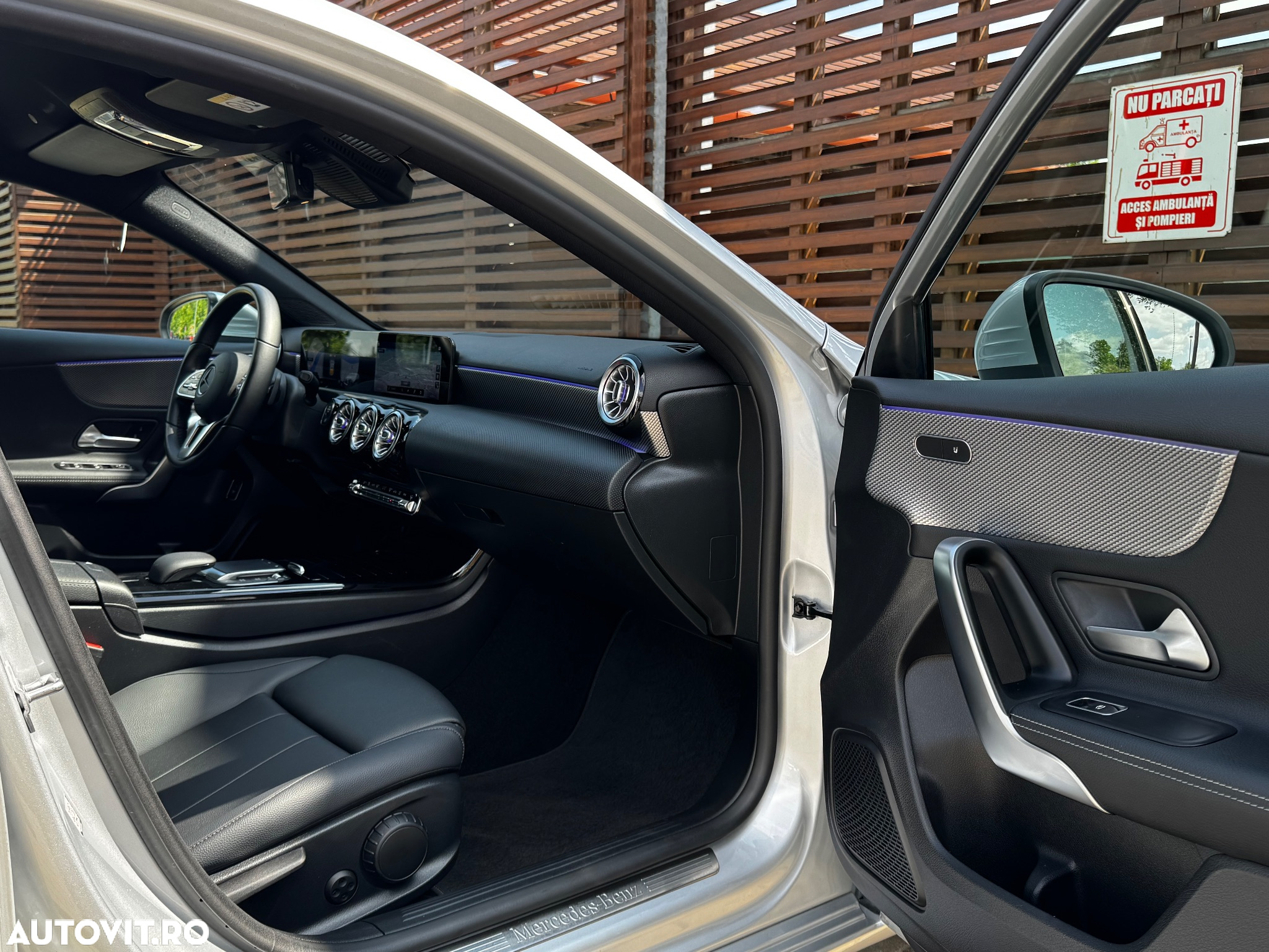 Mercedes-Benz A 180 d 7G-DCT Edition 2020 - 24