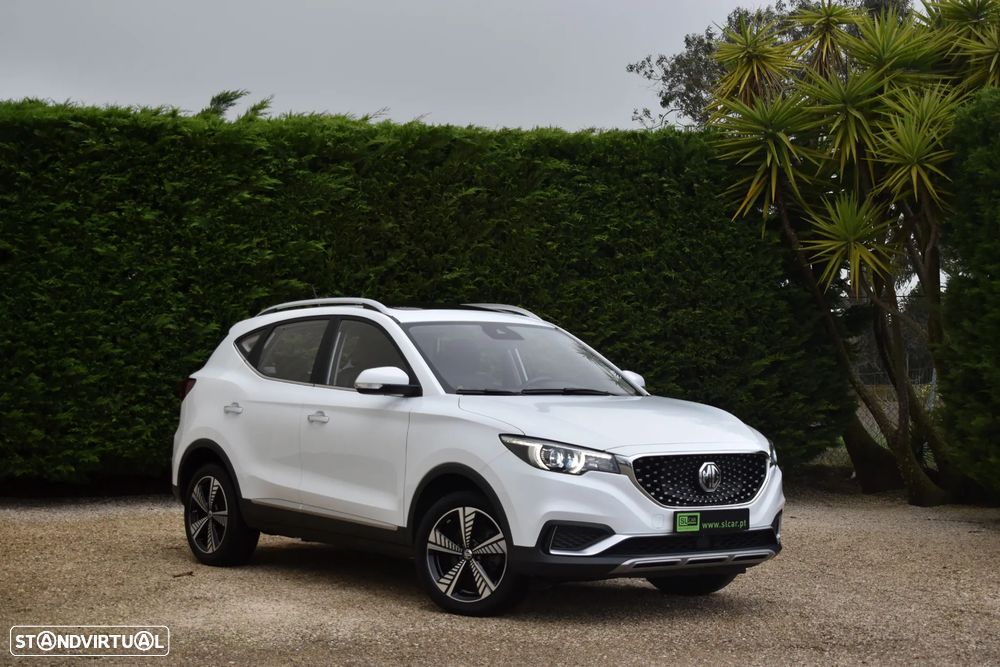 MG ZS EV 44.5 kWh Luxury - 26