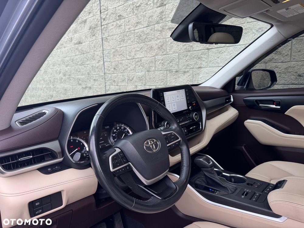 Toyota Highlander - 20