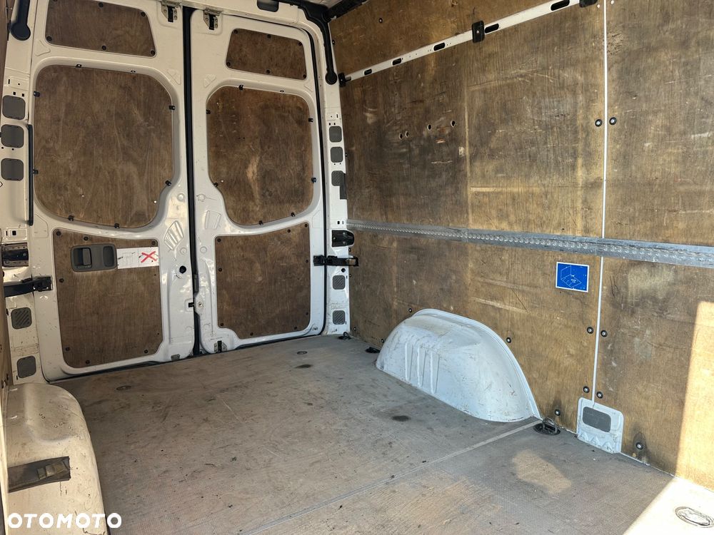 Volkswagen Crafter 2.0 tdi 109ps 2014r L2H2 Klima - 20