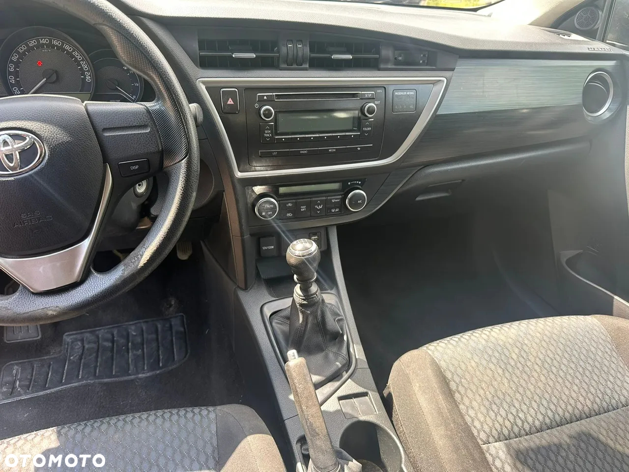 Toyota Auris 1.33 VVT-i Active - 6