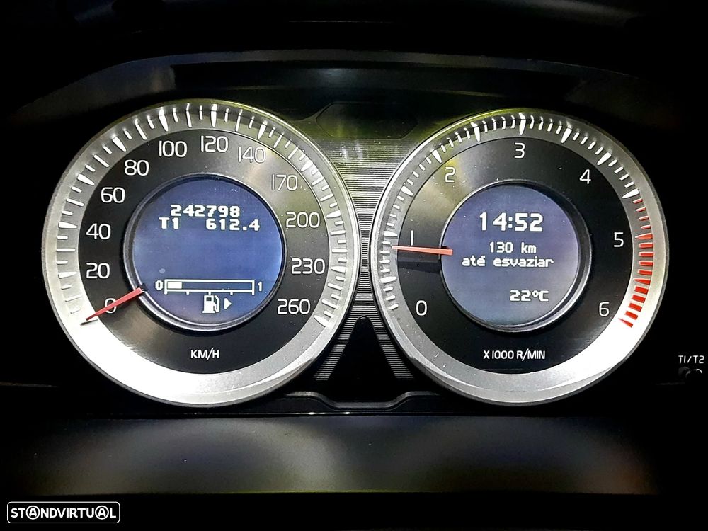 Volvo V60 1.6 D2 Drive Summum Start/Stop - 16