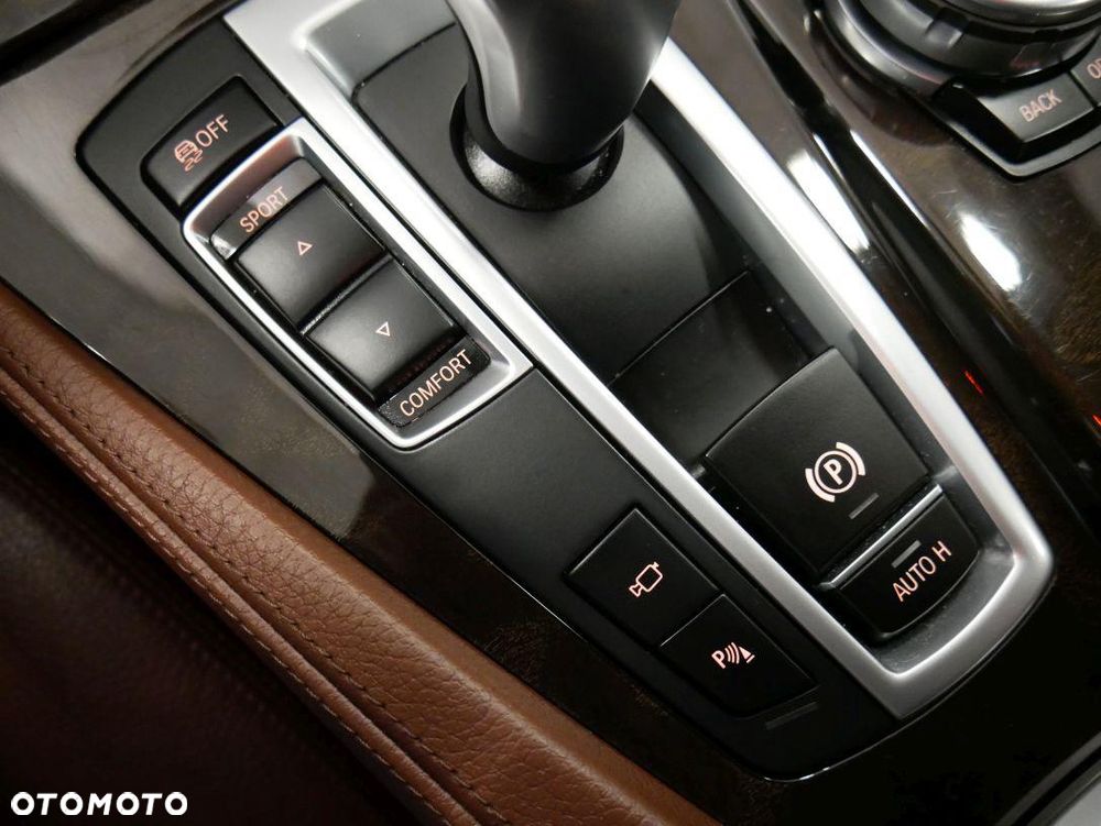 BMW Seria 5 520d Luxury Line - 20