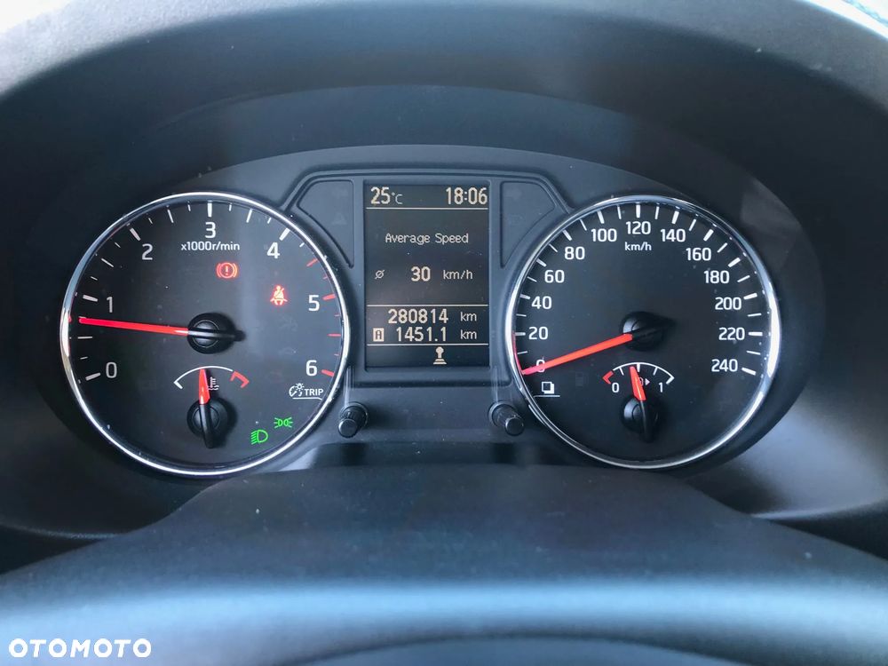 Nissan X-Trail 2.0 dCi 4x4 DPF LE - 16
