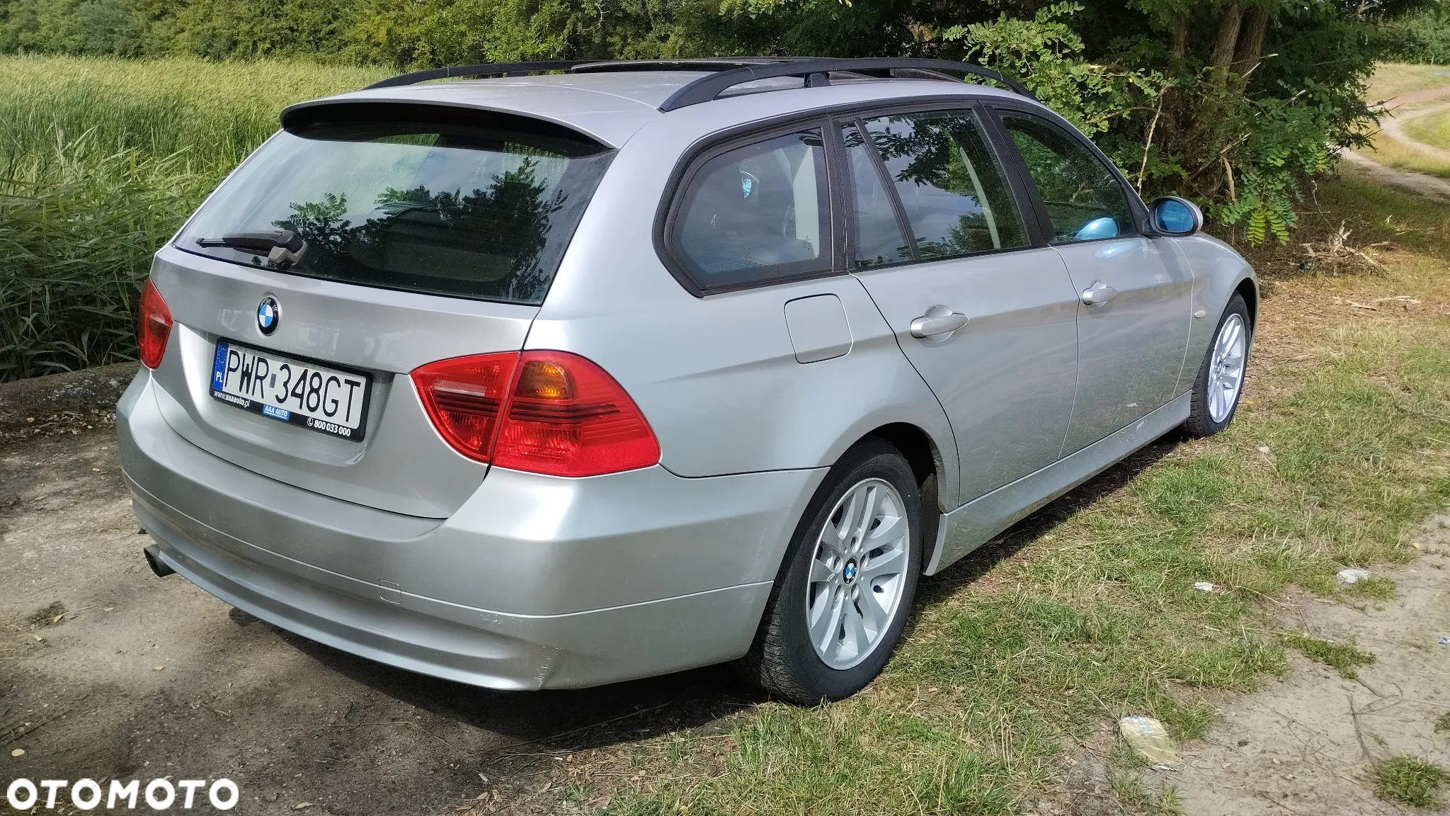 BMW Seria 3 318i - 3