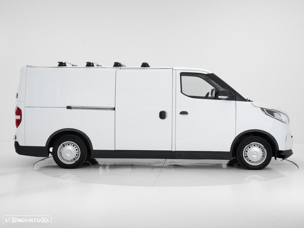 Maxus E-Deliver 3 E-Deliver 3 LWB 6,3m3 122 hk 52,5 kWh - 3