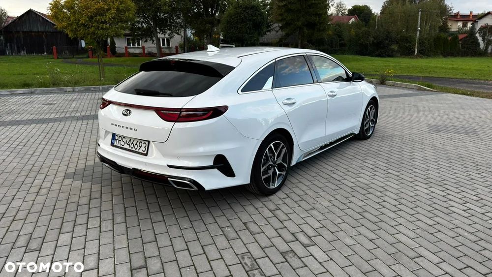 Kia ProCeed 1.4 T-GDI DCT7 OPF GT LINE - 3
