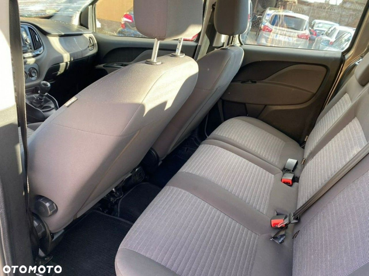 Fiat Doblo 1.6 Multijet 16V Lounge - 12