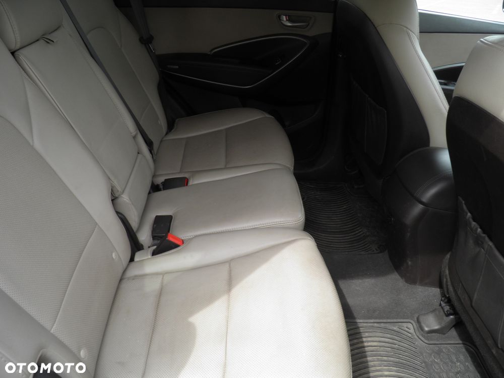Hyundai Santa Fe 2.4 Sport Utility - 11