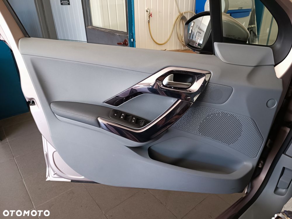 Peugeot 208 1.6 VTi Allure - 32