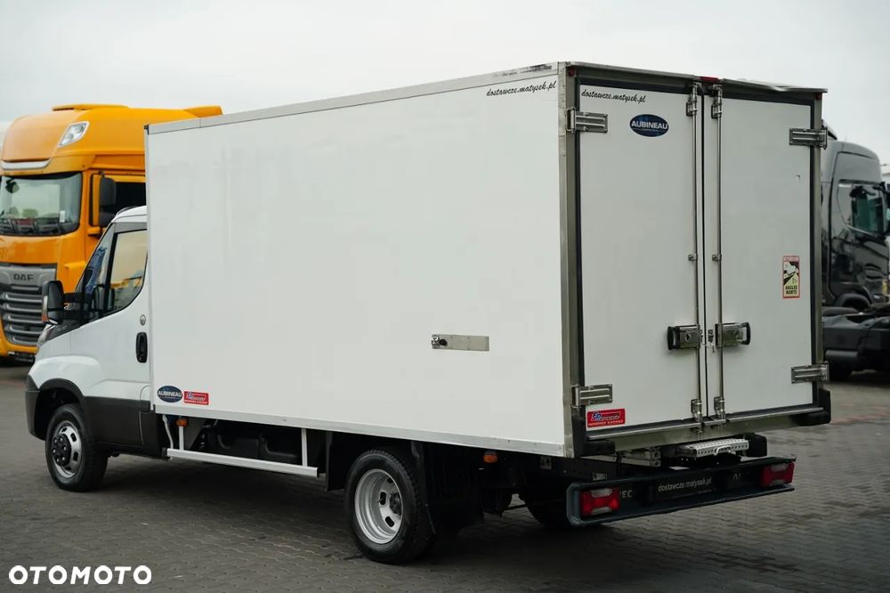 Iveco DAILY 35-150 / CHŁODNIA / THERMO KING / MANUAL / BLIŹNIAK / 3 MIEJSCA / - 8