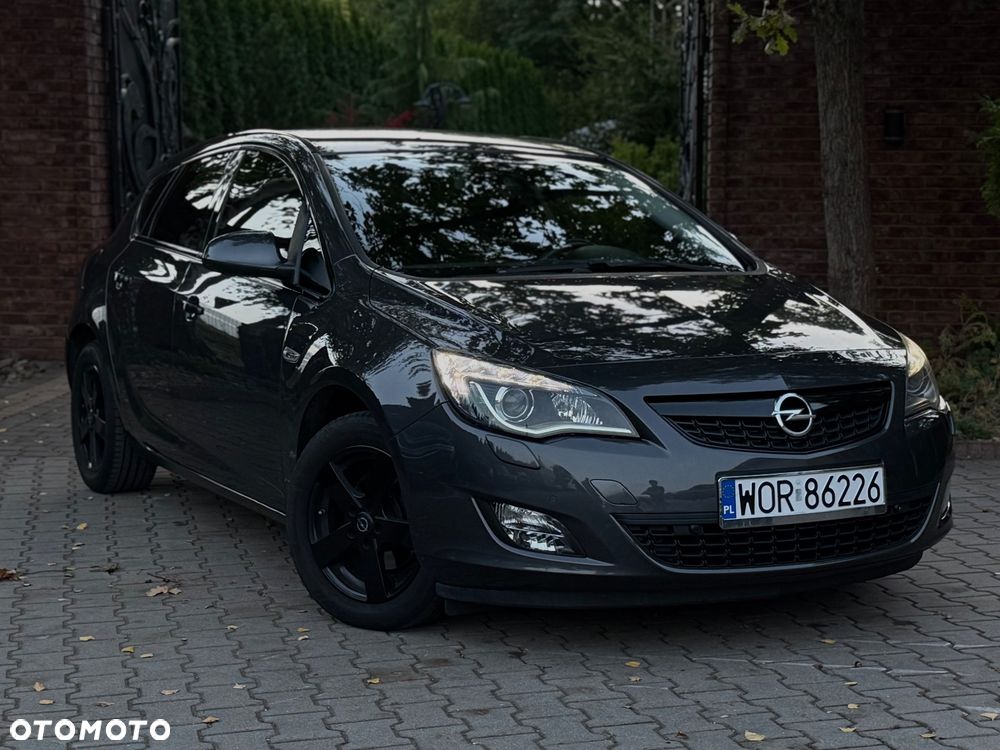 Opel Astra 1.4 T Cosmo - 8