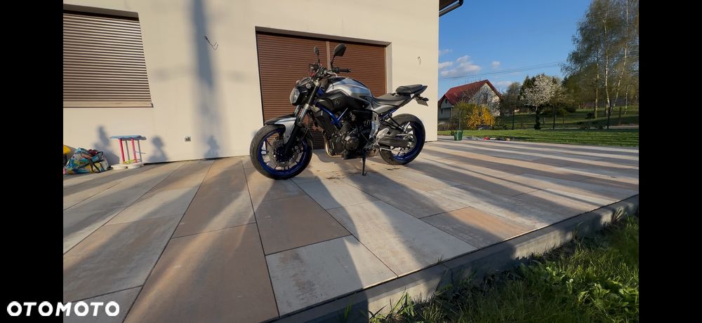 Yamaha MT - 10