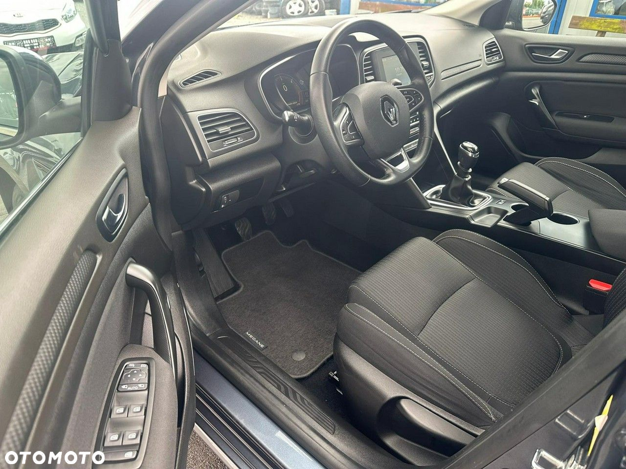 Renault Megane - 7