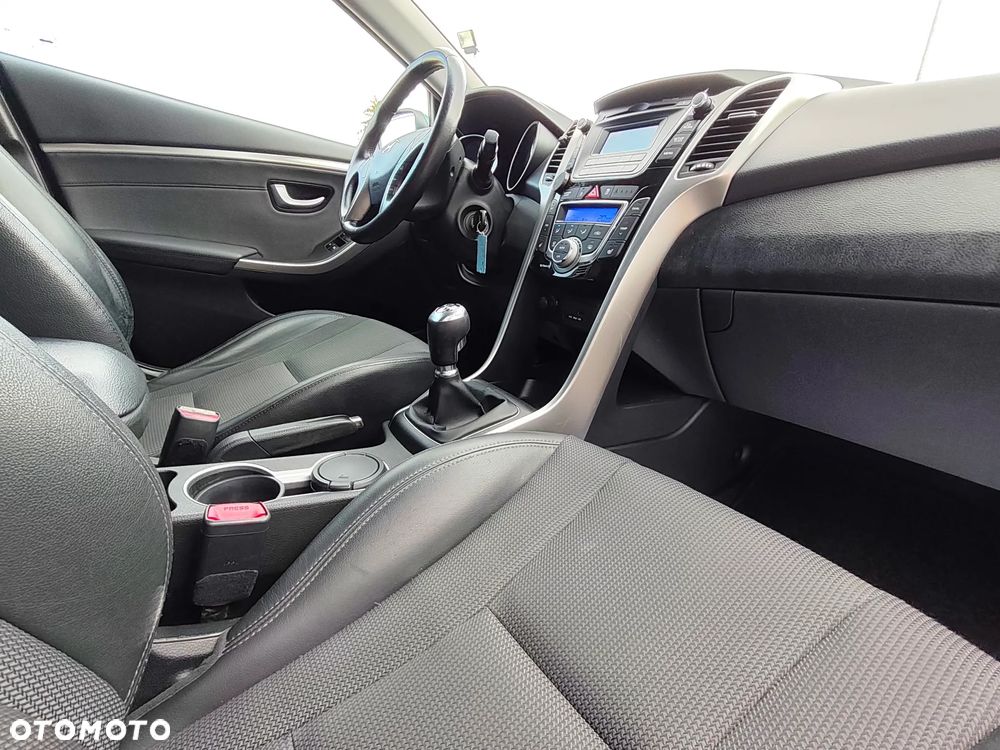 Hyundai i30 1.4 Advantage - 25