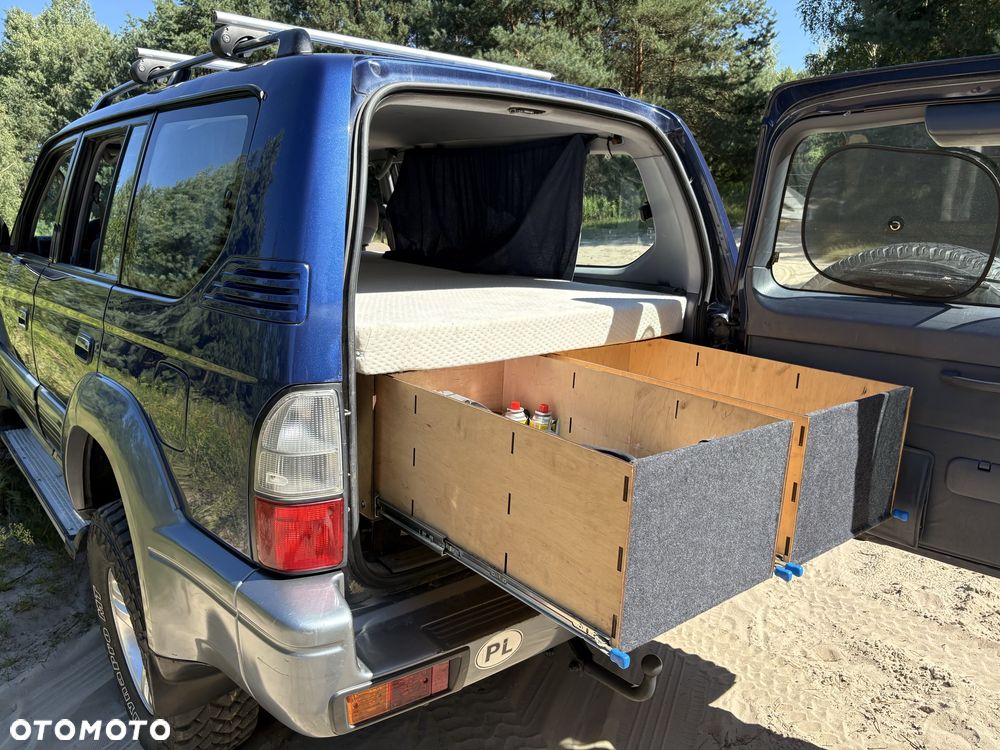 Toyota Land Cruiser - 6