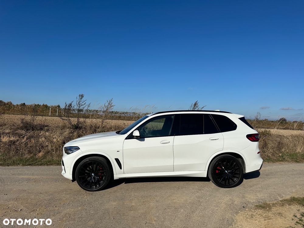 BMW X5 xDrive40i mHEV - 1