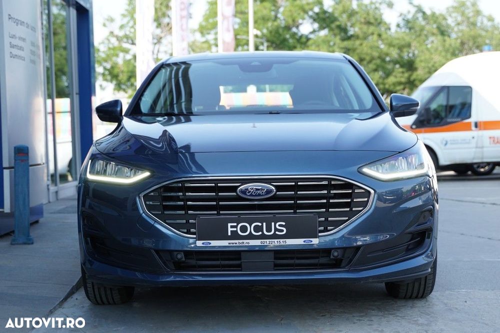 Ford Focus 1.0 EcoBoost 7DCT MHEV Titanium - 2