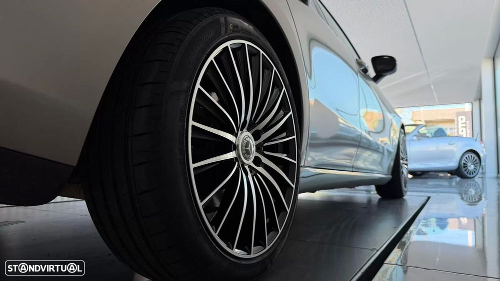 Mercedes-Benz CLA 180 d Shooting Brake Style Plus - 12