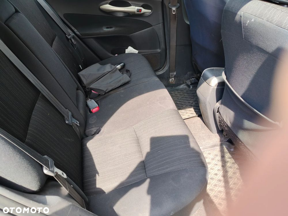 Toyota Auris - 13