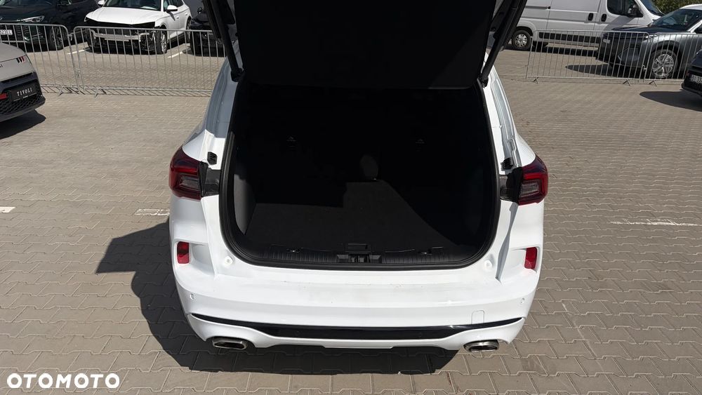 Ford Kuga - 23