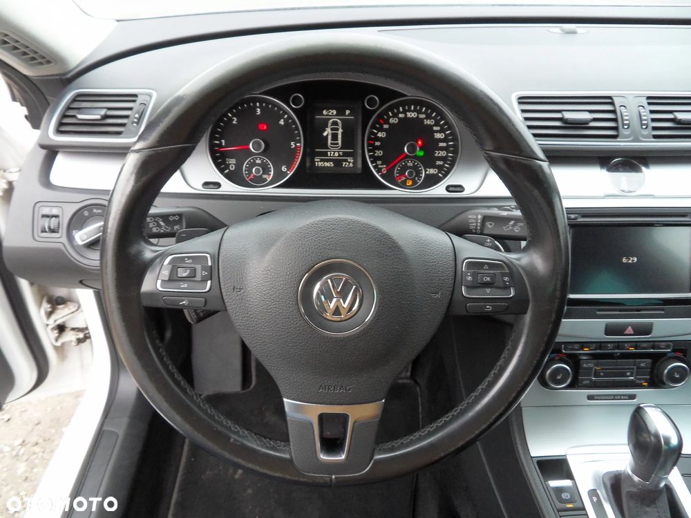 Volkswagen Passat CC - 16